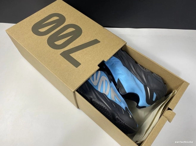 GZ3079 Yeezy MNVN Boost 'Bright 700 ADIDAS Cyan' 0715